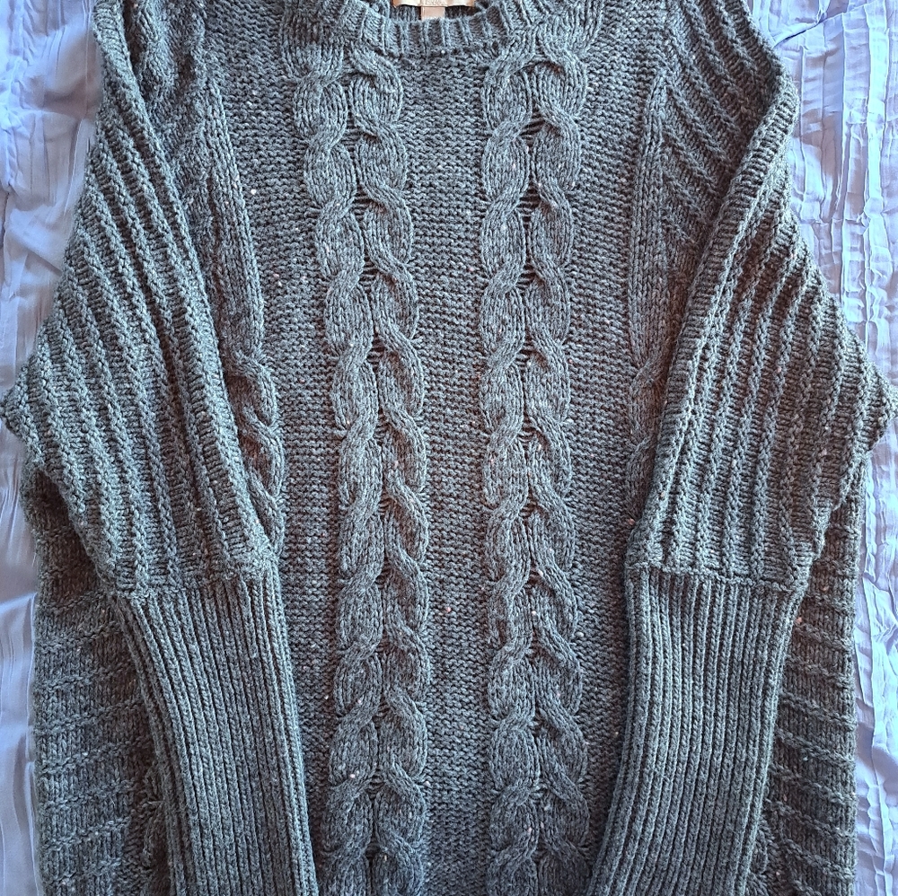 Women's BR sweater M